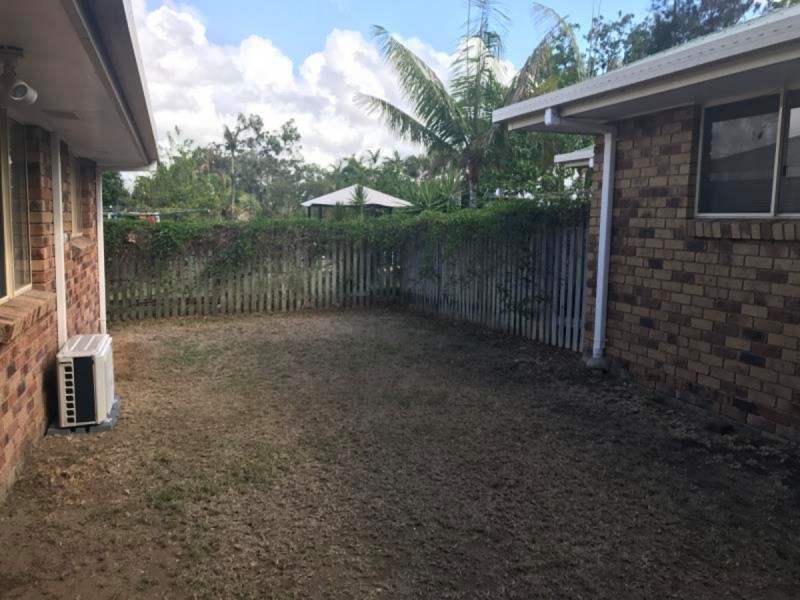 2/24 Price Avenue, Kawana QLD 4701